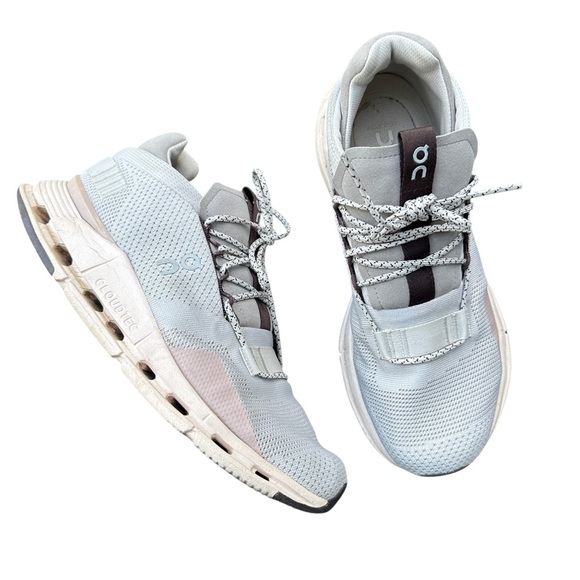 On Running Shoes - On RUNNING on cloud Cloudnova Sneakers shell womens size 10